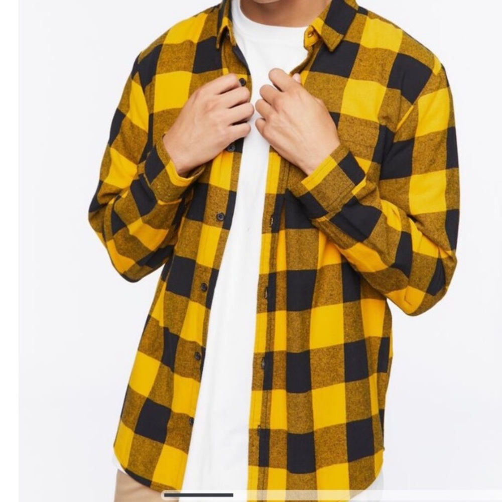 Men Forever 21, Flanne Shirt, black and yellow size Medium  $13.00
